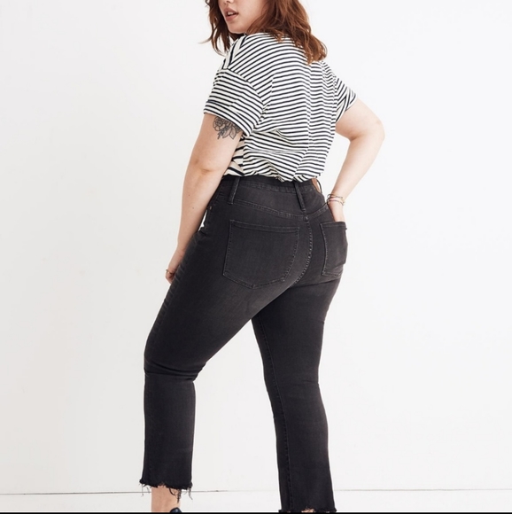 Madewell Denim - Madewell Plus Cali Demi Boot Frayed Jean